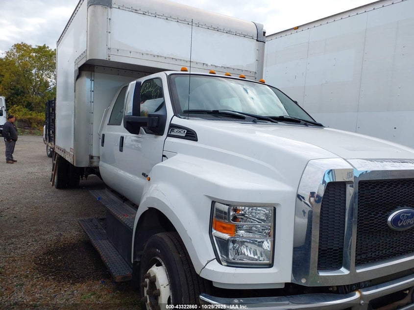 2018 FORD F-650 DIESEL