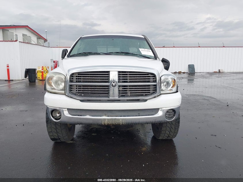 2008 Dodge Ram 1500 Slt VIN: 1D7HU182X8S568605 Lot: 43322890