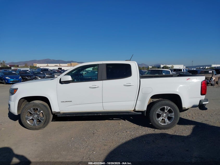 2020 Chevrolet Colorado 4Wd Short Box Z71 VIN: 1GCGTDEN2L1221647 Lot: 43322940