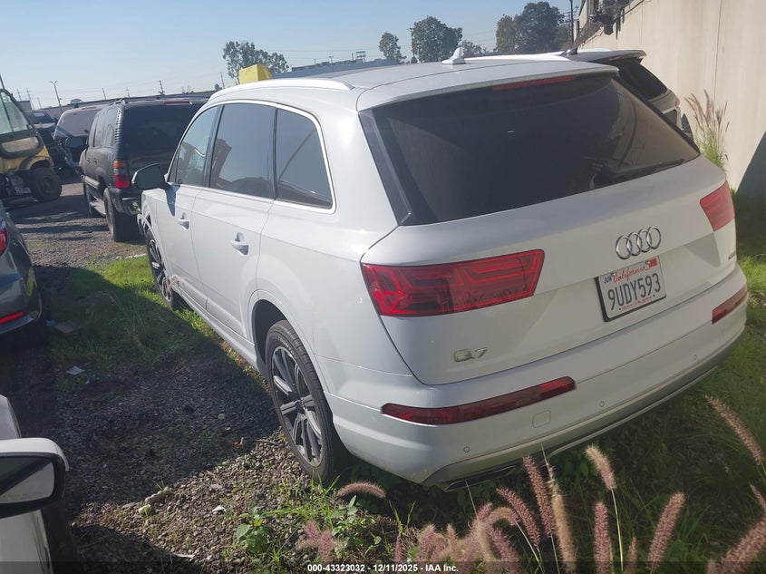 WA1LHAF74JD040604 2018 AUDI Q7 photo no. 3