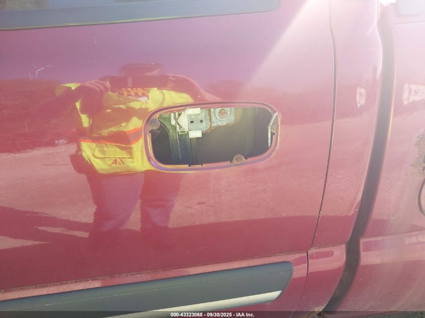 2004 Chevrolet Silverado 1500 Ls VIN: 2GCEK13T741431568 Lot: 43323068