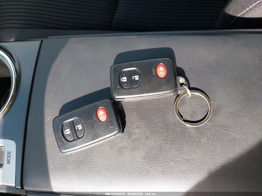 2015 TOYOTA PRIUS V THREE - JTDZN3EU4FJ034340