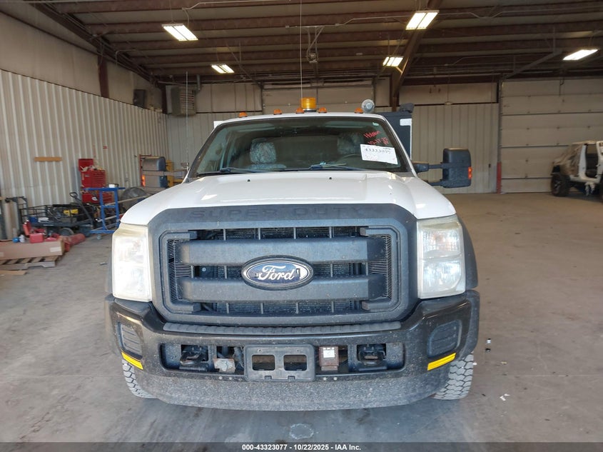 2013 Ford F-450 Chassis Xl VIN: 1FD0X4GY4DEB10987 Lot: 43323077