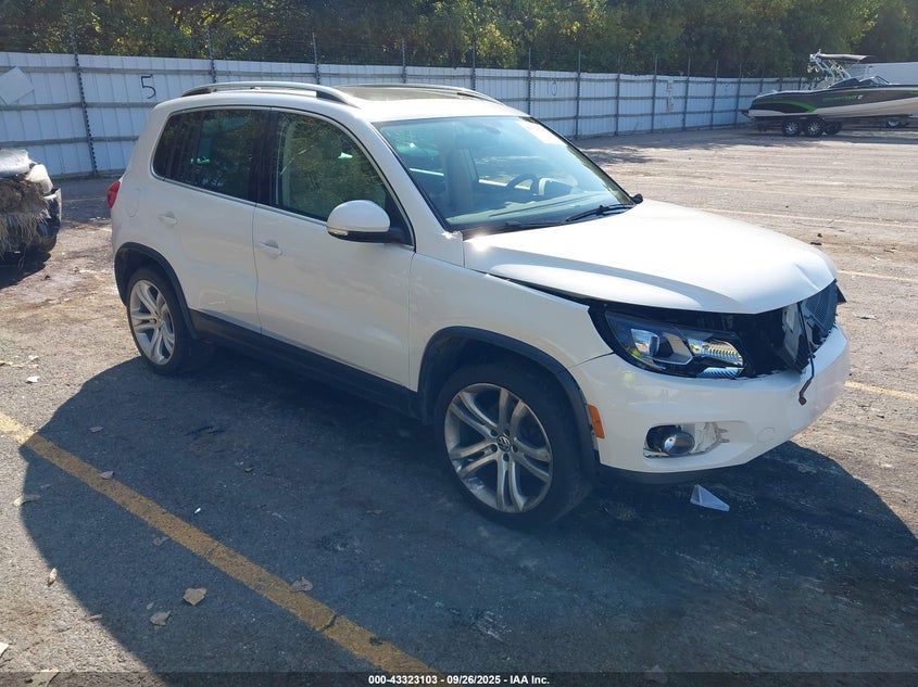 VOLKSWAGEN TIGUAN SEL