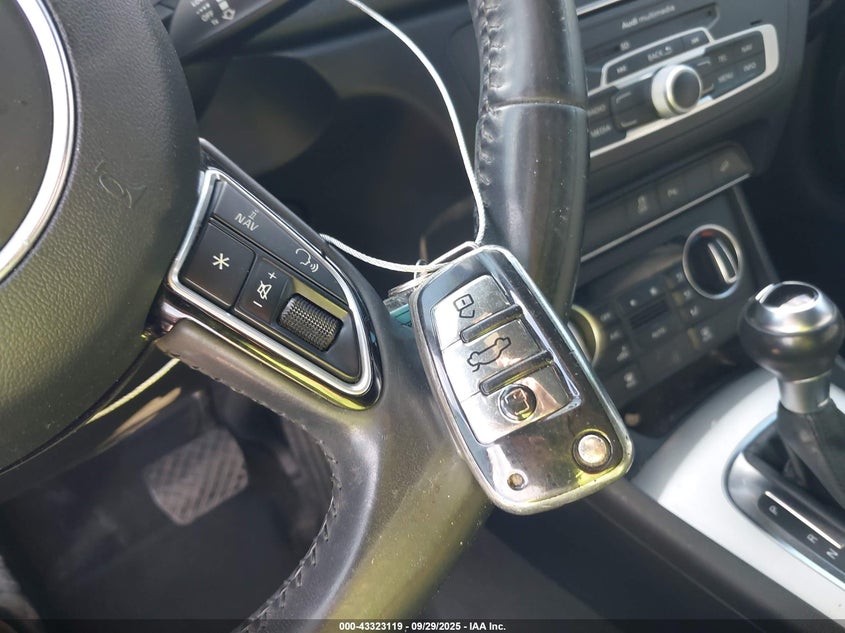 2017 Audi Q3 2.0T Premium VIN: WA1BCCFS0HR007638 Lot: 43323119