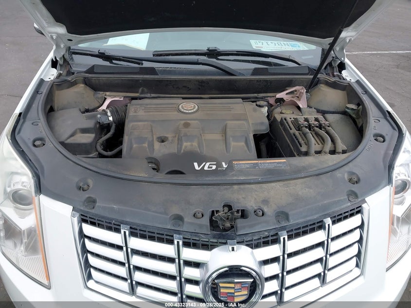 2015 CADILLAC SRX LUXURY COLLECTION - 3GYFNBE36FS634497