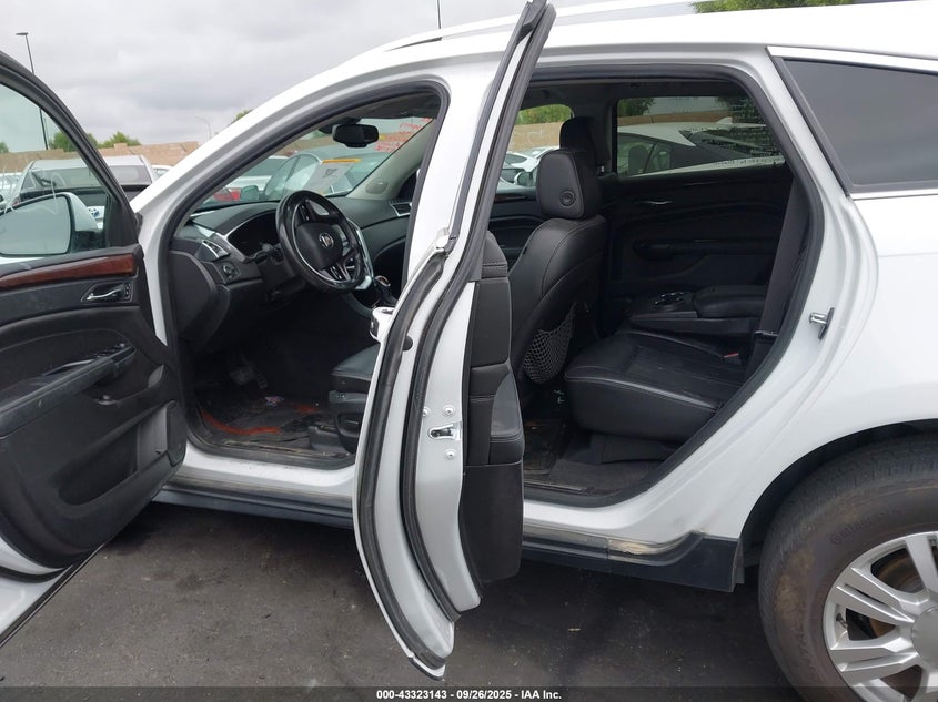 2015 CADILLAC SRX LUXURY COLLECTION - 3GYFNBE36FS634497