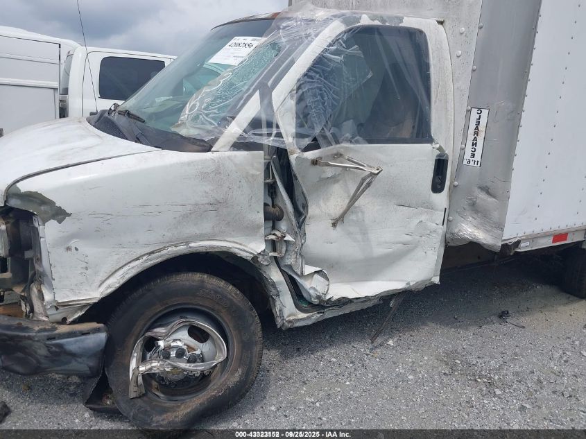 2004 Chevrolet Express Cutaway VIN: 1GBHG31U941201336 Lot: 43323152