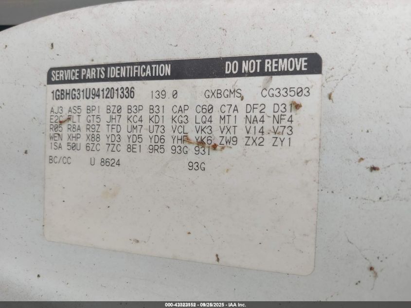 2004 Chevrolet Express Cutaway VIN: 1GBHG31U941201336 Lot: 43323152