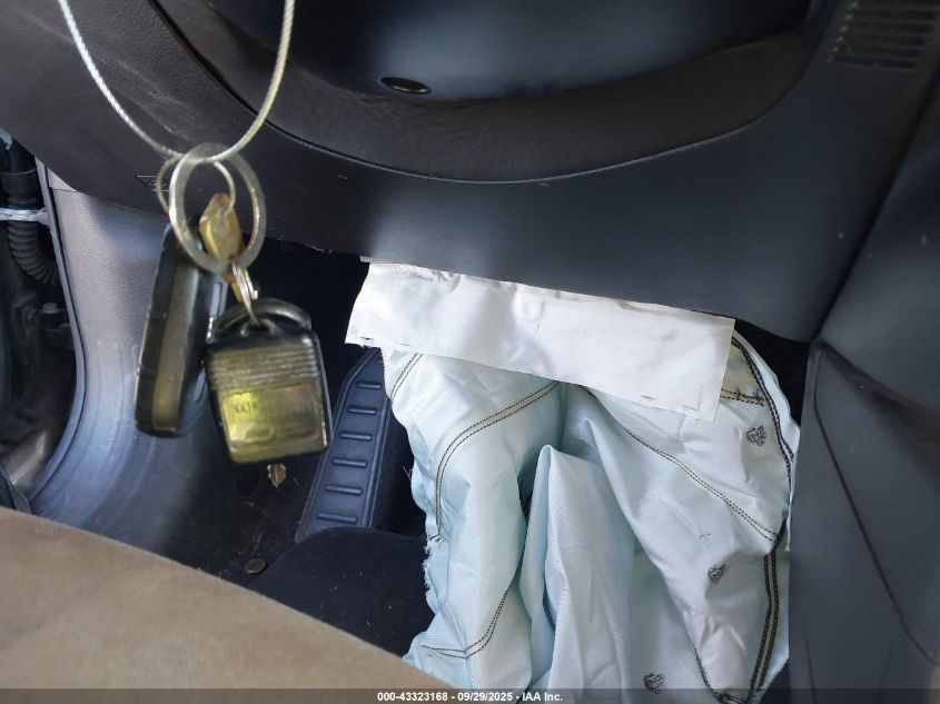 2016 Jeep Renegade Latitude VIN: ZACCJABTXGPE36205 Lot: 43323168