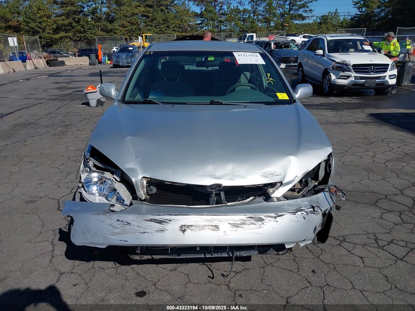 2002 Toyota Camry Le VIN: 4T1BE32K12U051024 Lot: 43323194