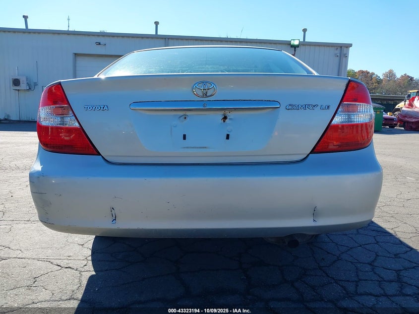 2002 Toyota Camry Le VIN: 4T1BE32K12U051024 Lot: 43323194