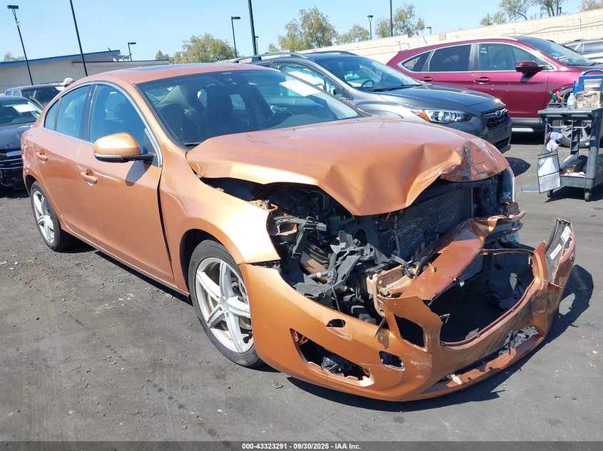 VOLVO S60 T5/T5 PLATINUM/T5 PREMIER/T5 PREMIER PLUS