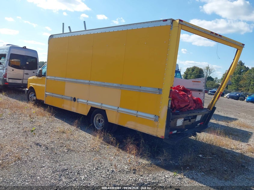 2012 GMC Savana Cutaway Work Van yellow other flexible 1GD374CG0C1906152 photo #4