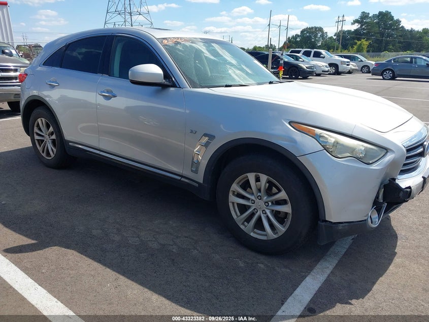 2015 INFINITI QX70 - JN8CS1MU7FM381667