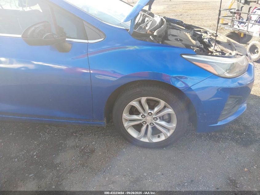 2019 Chevrolet Cruze Lt VIN: 1G1BE5SM2K7138083 Lot: 43323454