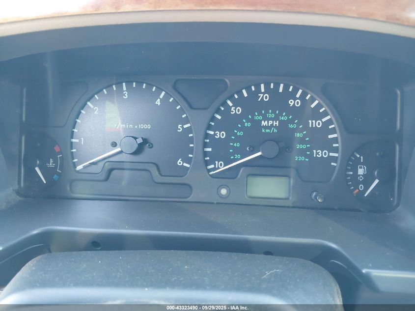 2000 Land Rover Discovery Series Ii Cloth/Series Ii Leather VIN: SALTY1244YA260377 Lot: 43323490