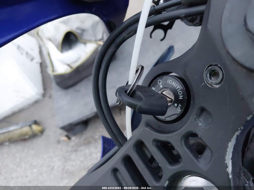 2024 Yamaha Yzfr3 A VIN: MH3RH18Y9RK015065 Lot: 43323543