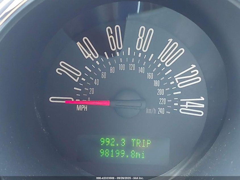 2005 Ford Mustang Gt Deluxe/Gt Premium VIN: 1ZVHT82H555212329 Lot: 43323586