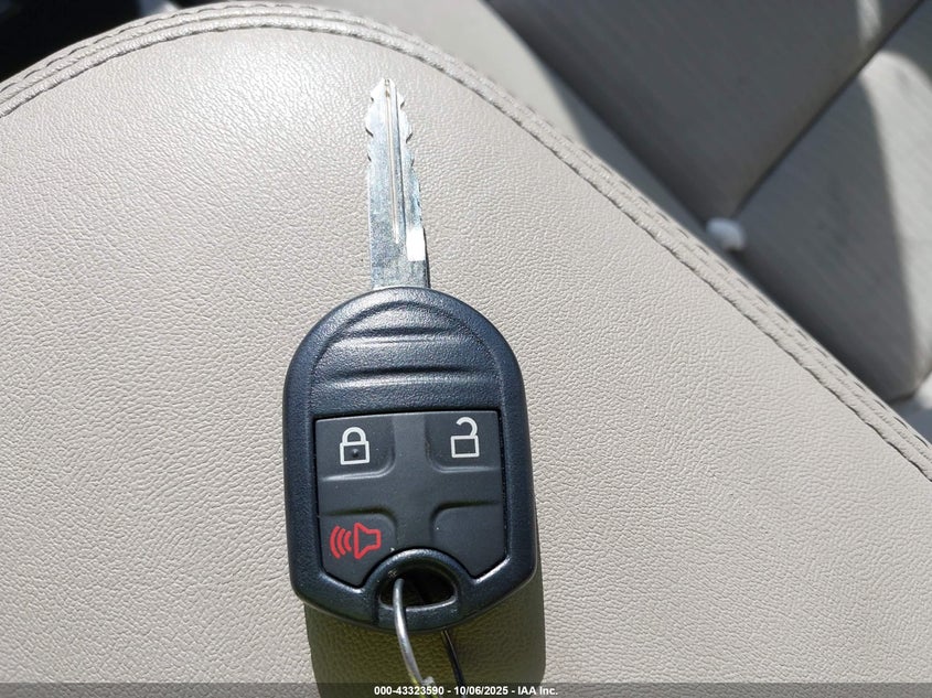 2009 Ford Taurus X Sel VIN: 1FMDK02W59GA04395 Lot: 43323590