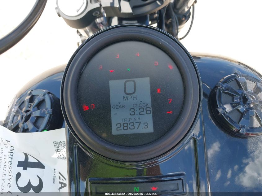 2013 Harley-Davidson Flhr Shrine VIN: 1HD1FWM13DB602053 Lot: 43323682