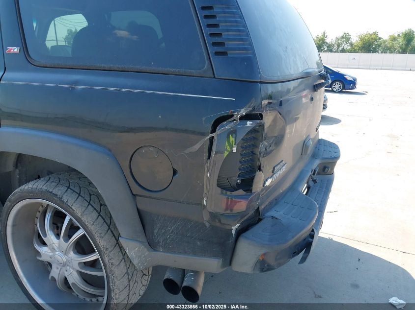 2005 Chevrolet Tahoe Z71 VIN: 1GNEC13T15R146961 Lot: 43323866