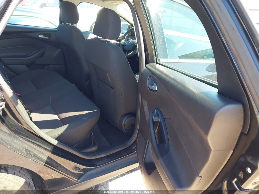 2017 Ford Focus Se VIN: 1FADP3F22HL263212 Lot: 43323894