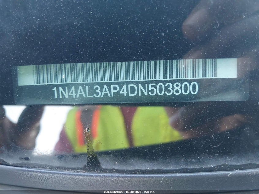 2013 Nissan Altima 2.5 S VIN: 1N4AL3AP4DN503800 Lot: 43324029