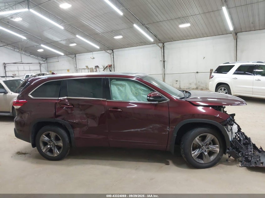 2019 Toyota Highlander Limited Platinum VIN: 5TDDZRFH5KS964702 Lot: 43324069