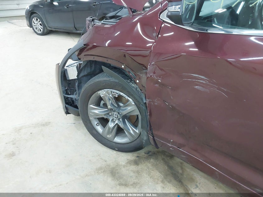 2019 Toyota Highlander Limited Platinum VIN: 5TDDZRFH5KS964702 Lot: 43324069