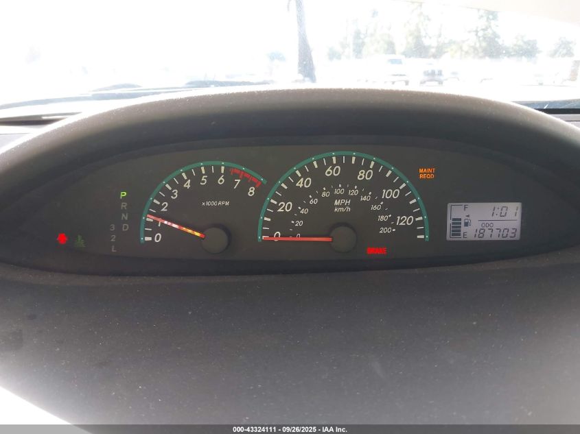 2010 Toyota Yaris VIN: JTDBT4K38A1359722 Lot: 43324111