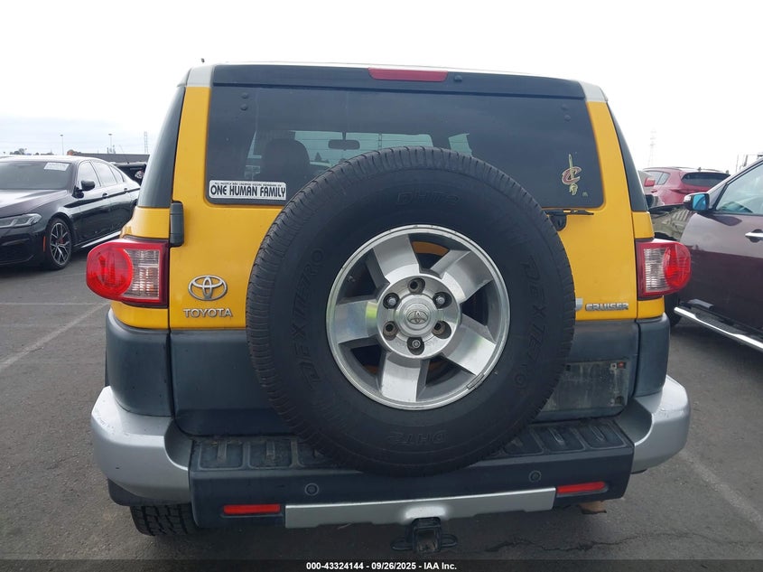2008 Toyota Fj Cruiser VIN: JTEBU11F38K023791 Lot: 43324144