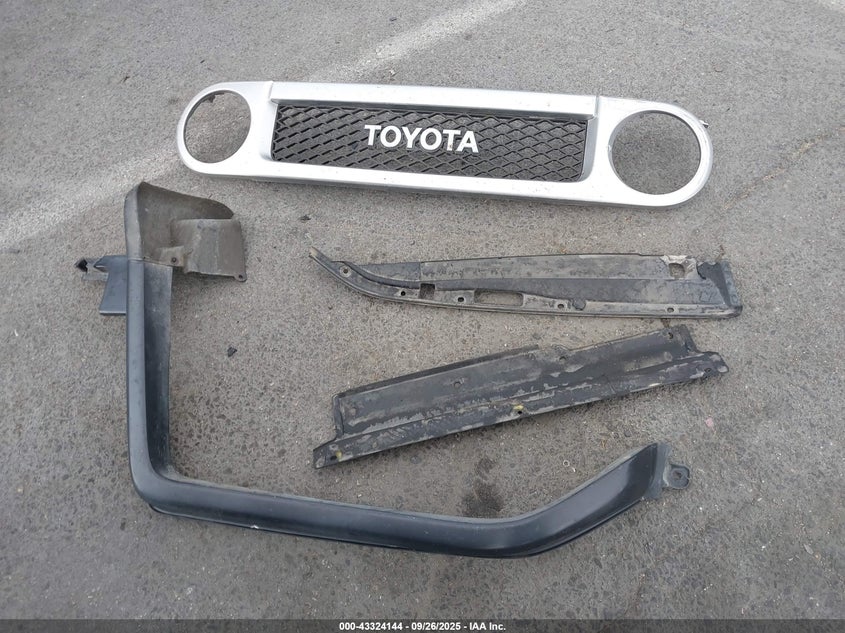 2008 Toyota Fj Cruiser VIN: JTEBU11F38K023791 Lot: 43324144