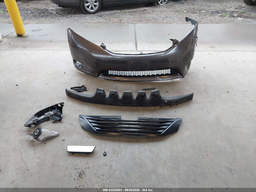 2011 Toyota Sienna Base V6 VIN: 5TDZK3DC3BS047742 Lot: 43324203