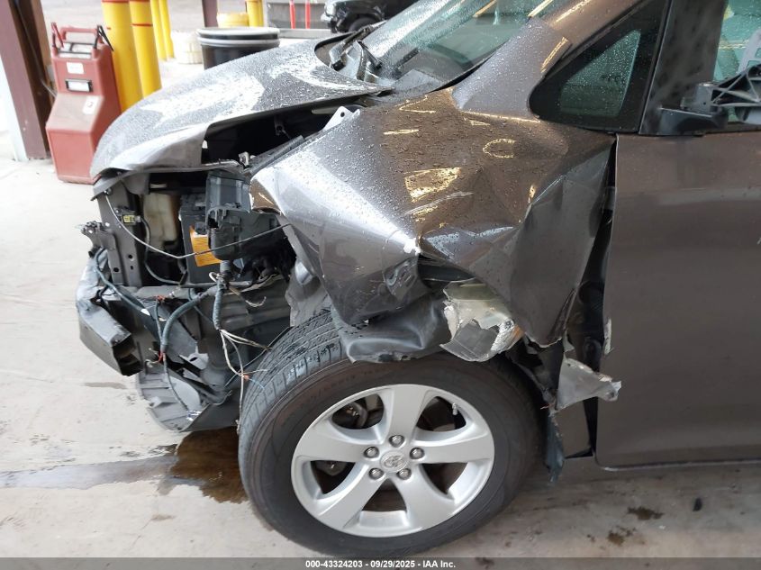 2011 Toyota Sienna Base V6 VIN: 5TDZK3DC3BS047742 Lot: 43324203