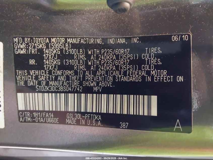 2011 Toyota Sienna Base V6 VIN: 5TDZK3DC3BS047742 Lot: 43324203