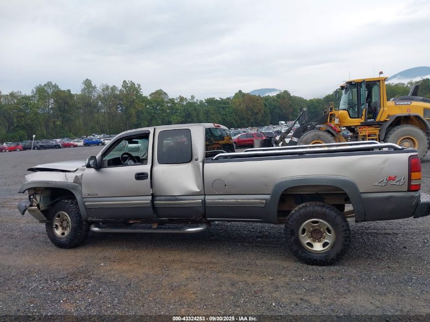 2000 Chevrolet Silverado Ls VIN: 1GCGK29U0YE159139 Lot: 43324253