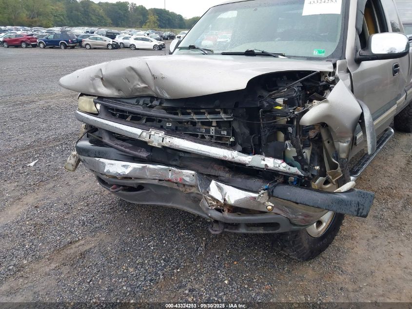 2000 Chevrolet Silverado Ls VIN: 1GCGK29U0YE159139 Lot: 43324253