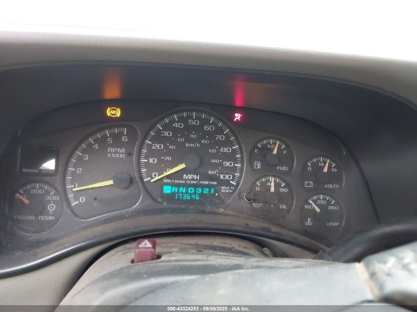 2000 Chevrolet Silverado Ls VIN: 1GCGK29U0YE159139 Lot: 43324253