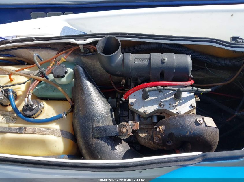 1995 Yamaha Waveraider VIN: YAML9184C595 Lot: 43324273