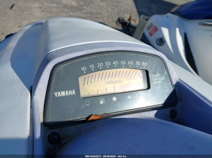 1995 Yamaha Waveraider VIN: YAML9184C595 Lot: 43324273