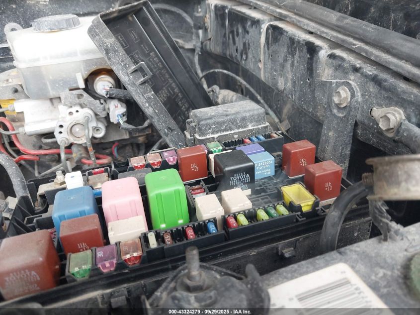 2004 Toyota 4Runner Sr5 Sport V8 VIN: JTEBT14R148011106 Lot: 43324279