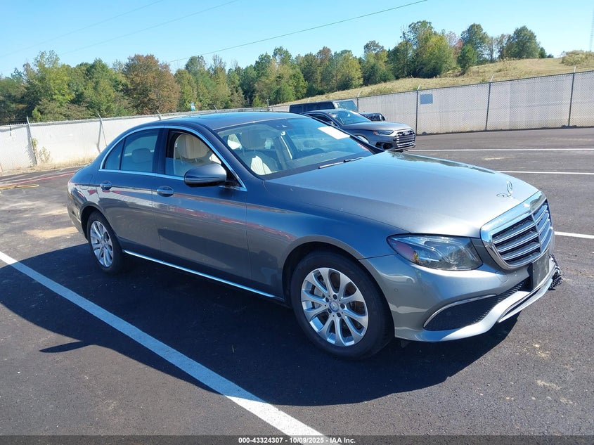 MERCEDES-BENZ E-CLASS 4MATIC