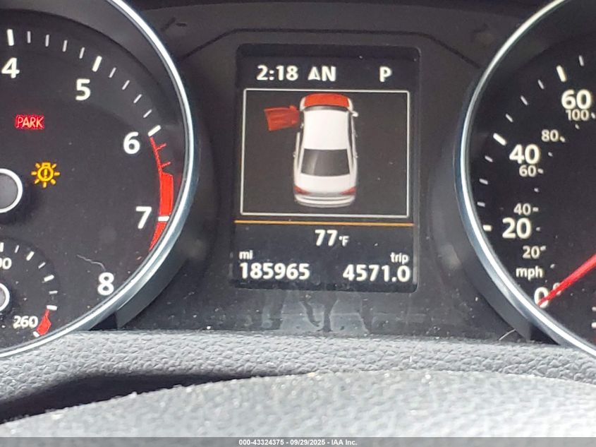 2017 Volkswagen Passat 1.8T Sel Premium VIN: 1VWCT7A3XHC014467 Lot: 43324375