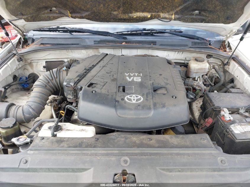 2005 Toyota 4Runner Sr5 V6 VIN: JTEZU14R758028604 Lot: 43324411