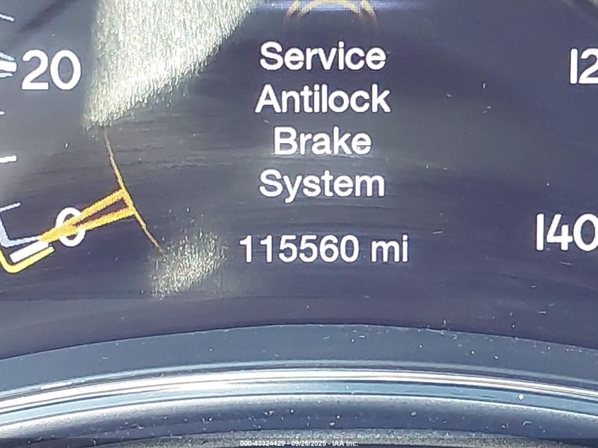 2019 Jeep Grand Cherokee Altitude 4X4 VIN: 1C4RJFAG2KC588827 Lot: 43324429