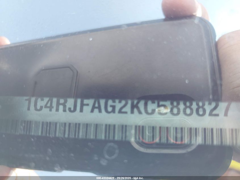 2019 Jeep Grand Cherokee Altitude 4X4 VIN: 1C4RJFAG2KC588827 Lot: 43324429