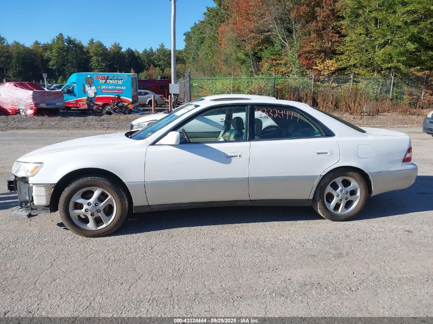 2001 Lexus Es 300 VIN: JT8BF28G310340747 Lot: 43324444