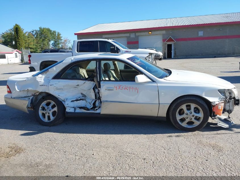2001 Lexus Es 300 VIN: JT8BF28G310340747 Lot: 43324444