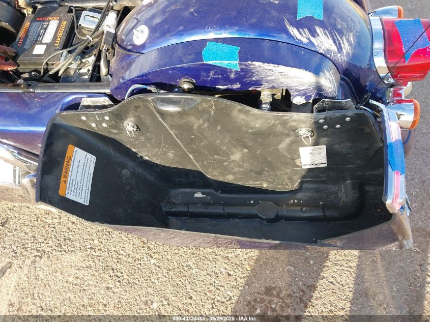 2006 Harley-Davidson Flhxi VIN: 1HD1KBW1X6Y604707 Lot: 43324455